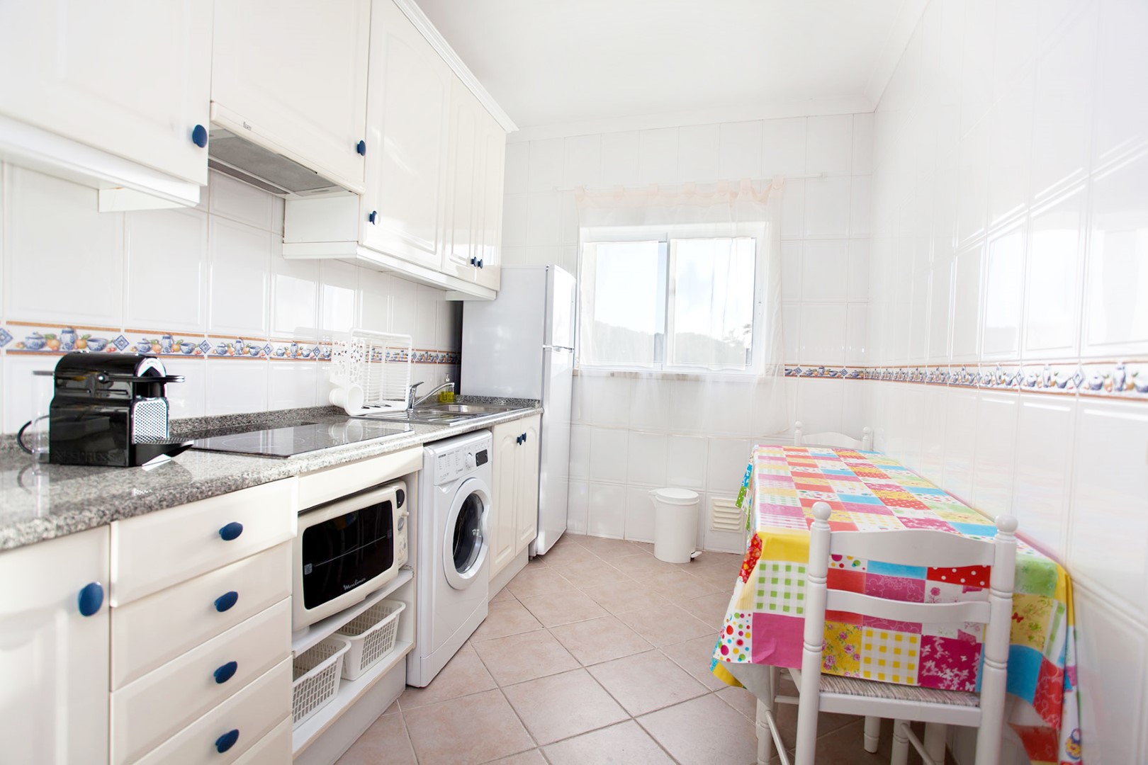 A_Ramos_Casa_de_Férias_T2_Praia_da_Galé_Albufeira_0310 Cozinha__T2_Aldeia_da_Galé